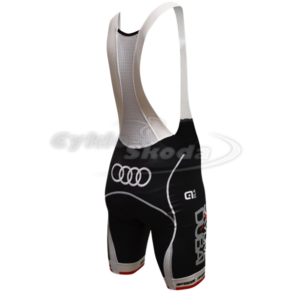 Kraťase se šrákama CLONE profi týmu SKYDIVE DUBAI 2016