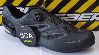 Gaerne CARBON G.TORNADO ESSENTIAL BLACK silniční tretry