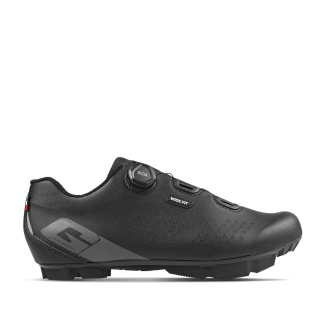 Gaerne G.Trail+ wide black MTB tretry